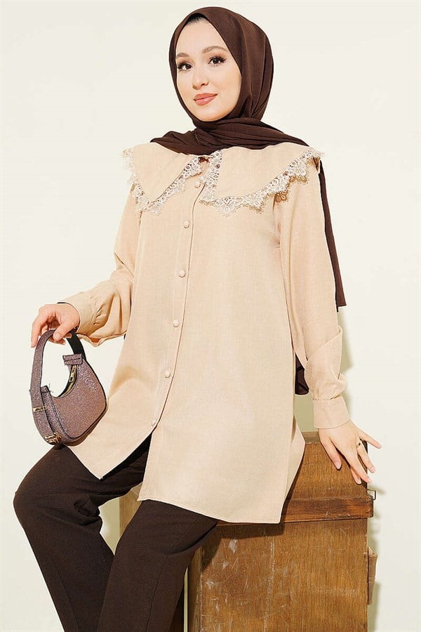 Lace-trimmed Sailor Collar Shirt, Beige