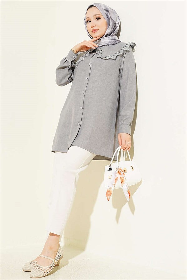 Lace-Trimmed Sailor Collar Shirt, Grey