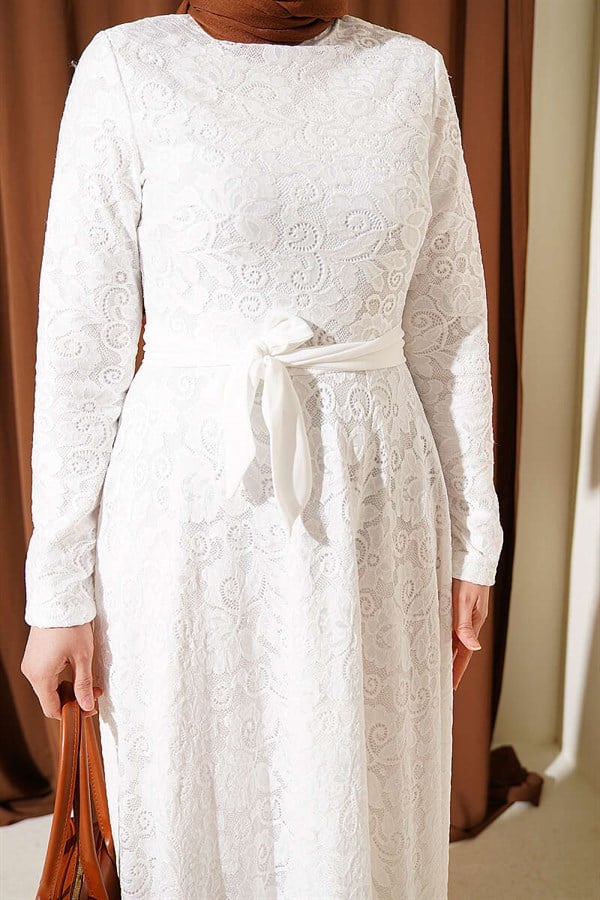 Lace Embroidered Belted Evening Dress, Ecru