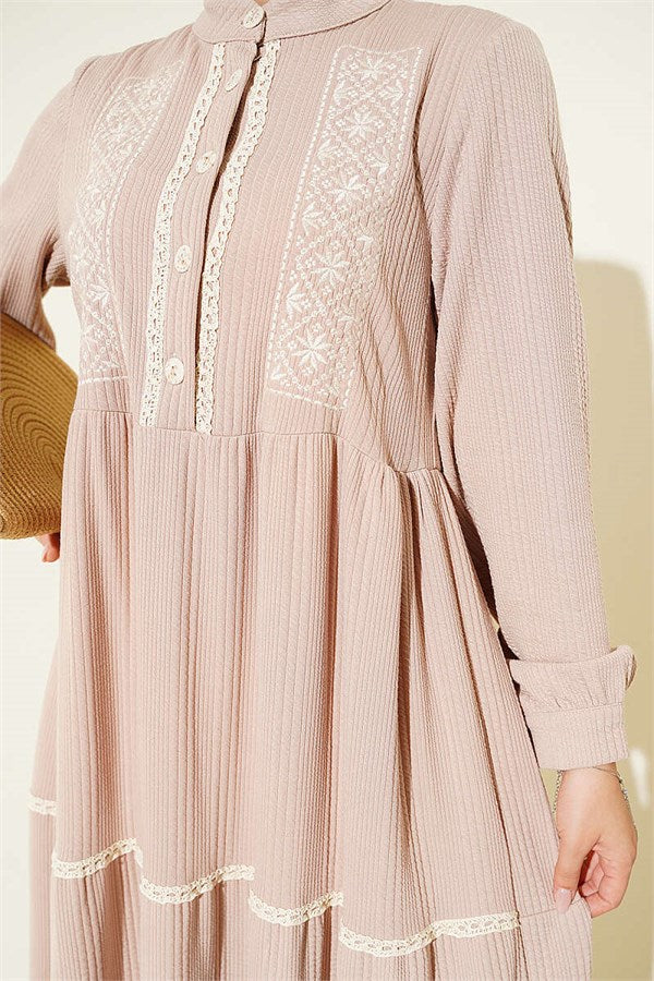 Lace Embroidered Knitted Dress Beige