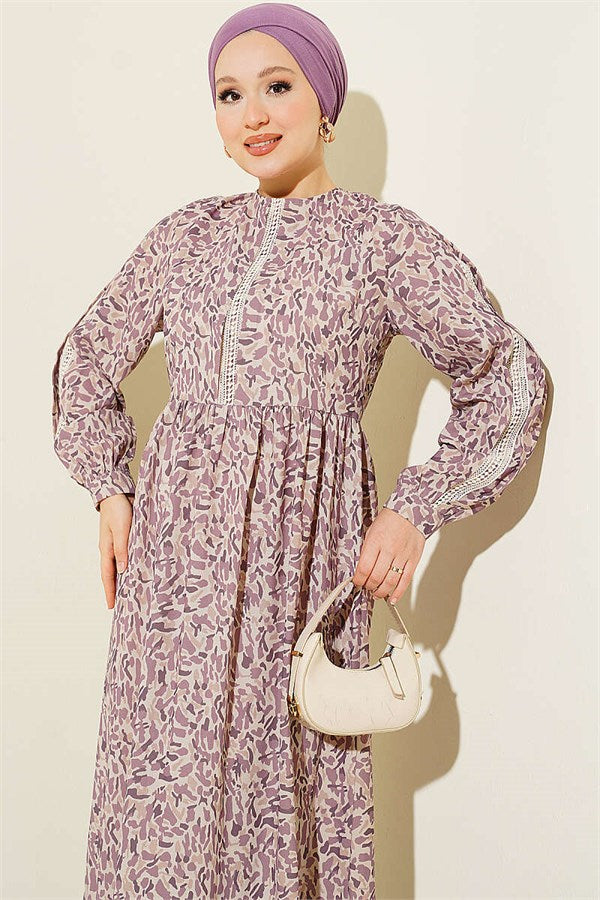Lace-trimmed Cuff Button Dress Lilac