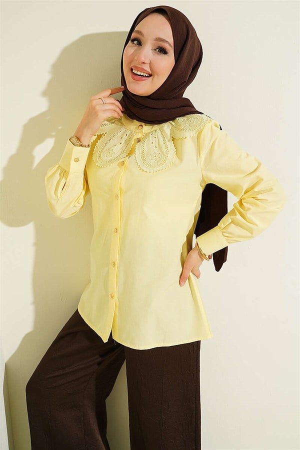Lace-trimmed Peter Pan Collar Poplin Shirt, Yellow
