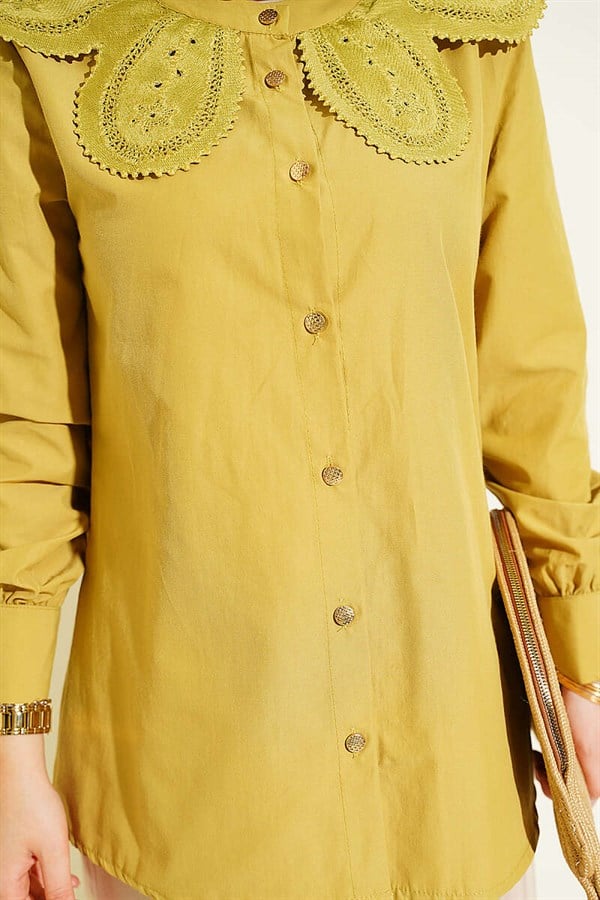 Lace-trimmed Peter Pan Collar Poplin Shirt in Olive Green