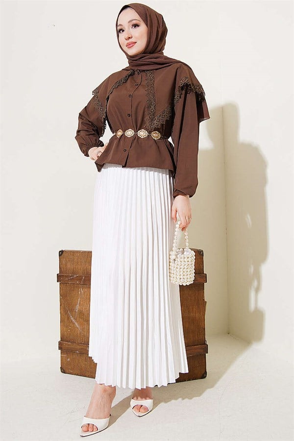 Lace-trimmed Sailor Collar Short Poplin Shirt, Brown