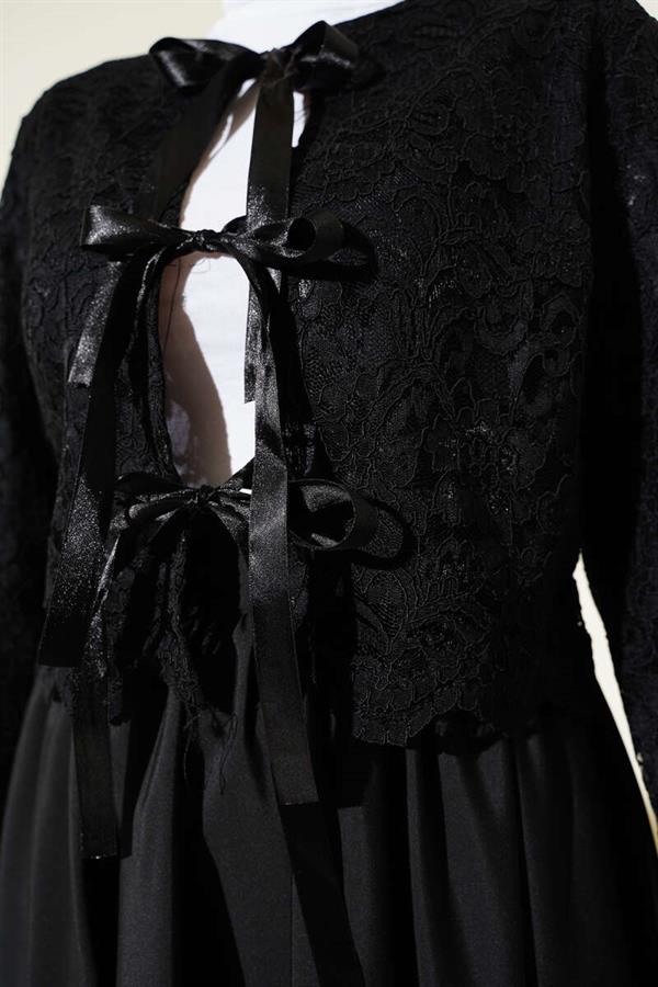 Lace Bow Tie Skirted 2 Piece Set Black
