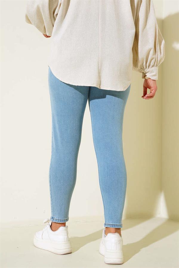 Skinny Leg Plus Size Jeans Light Blue