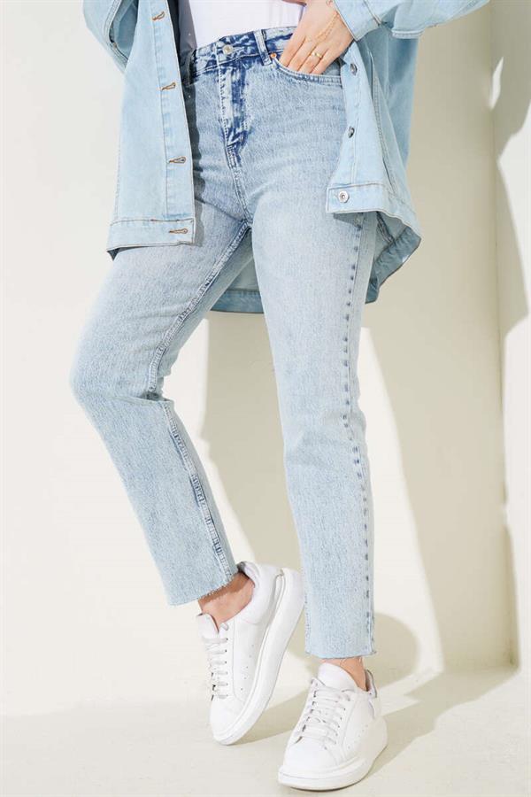 Skinny Leg Laser Cut Jeans Snow Light