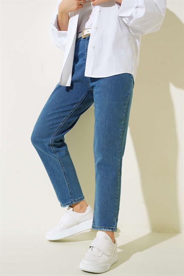 Skinny Leg Tiny Ripped Detailed Trousers Jeans