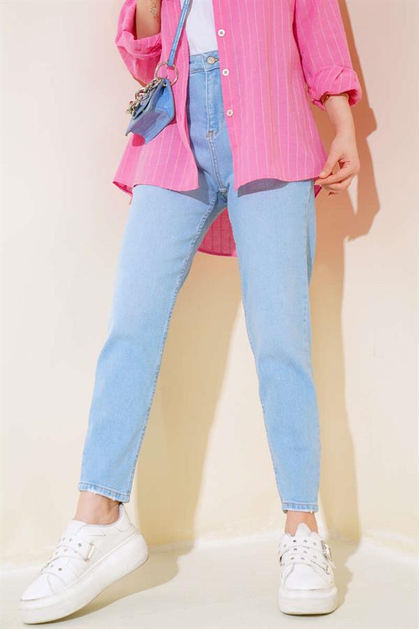  Skinny Leg Mom Trousers Ice Blue