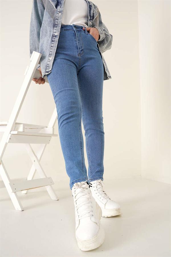 Skinny Leg Jeans Light Blue