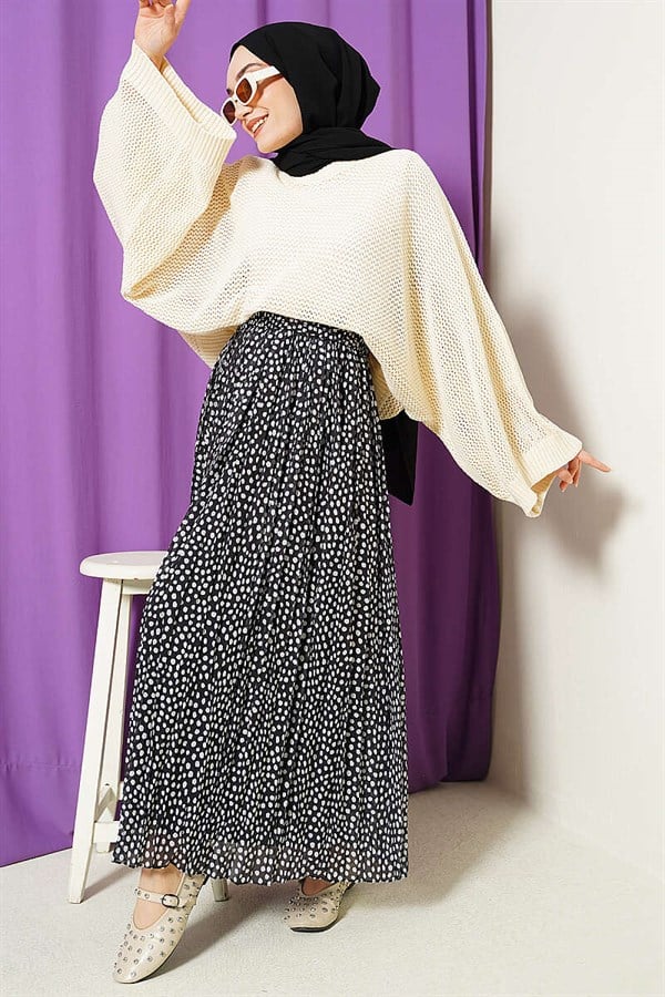 Openwork Batwing Sleeve Sweater Beige
