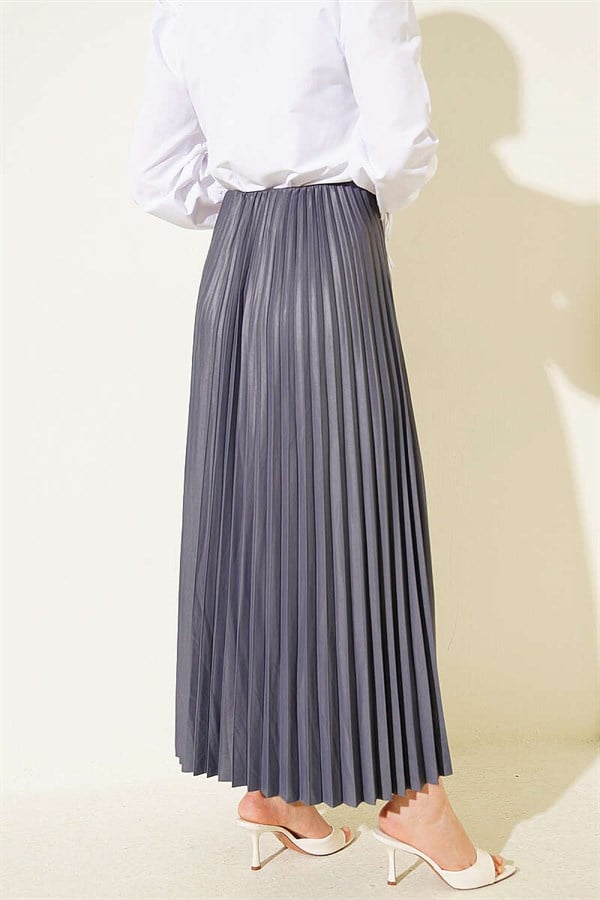 Leather-Look Pleated Skirt, Smoke Grey