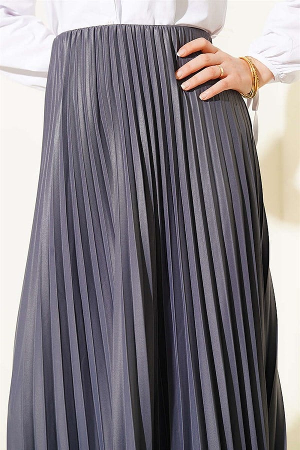 Leather-Look Pleated Skirt, Smoke Grey