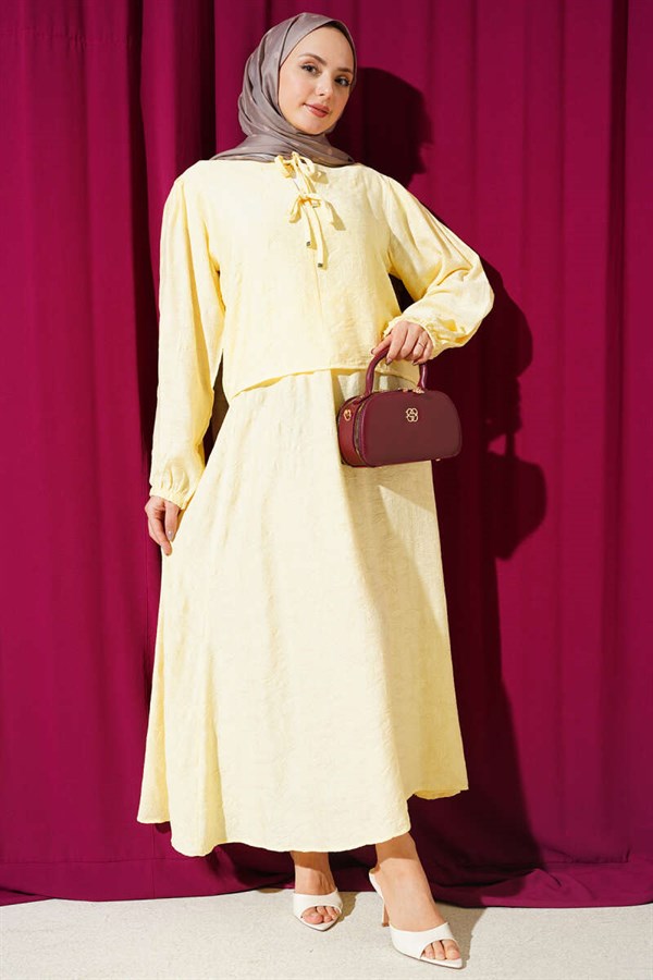 2 Piece Set with Patterned Tie-Detail Skirt, Yellow