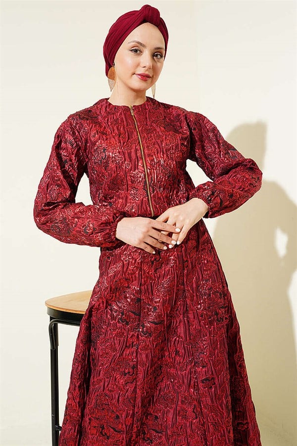 Patterned Zip-Up Jacquard Skirt 2 Piece Set in Burgundy