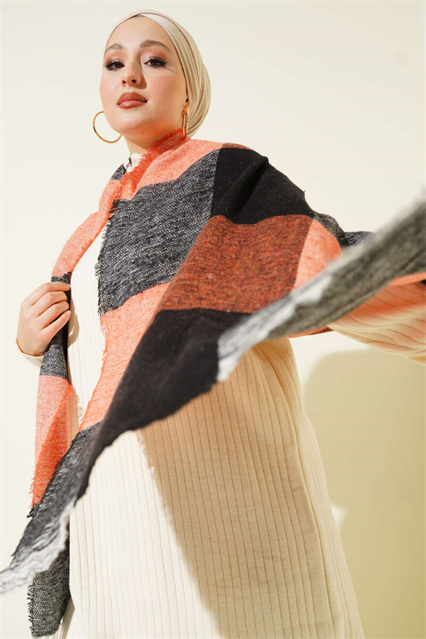 Patterned Shoulder Shawl, Baby Pink