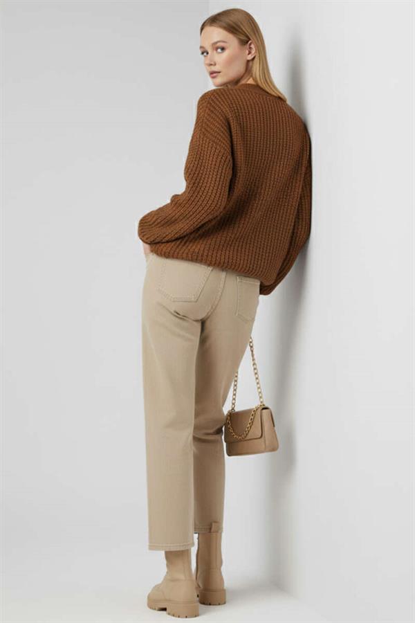 Button Detailed Pocket Knit Cardigan Latte