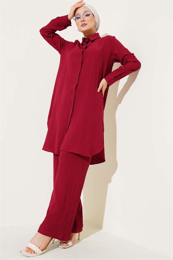 Buttoned Tree Bark 2 Piece Set Burgundy