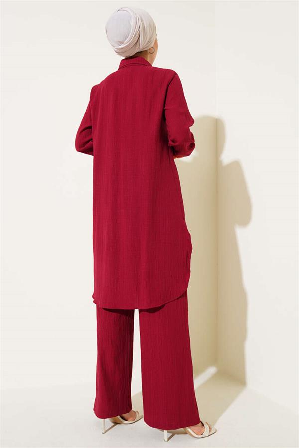 Buttoned Tree Bark 2 Piece Set Burgundy