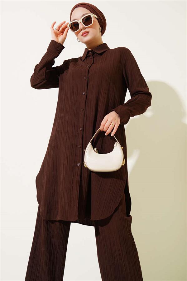 Buttoned Tree Bark 2-Piece Set Brown