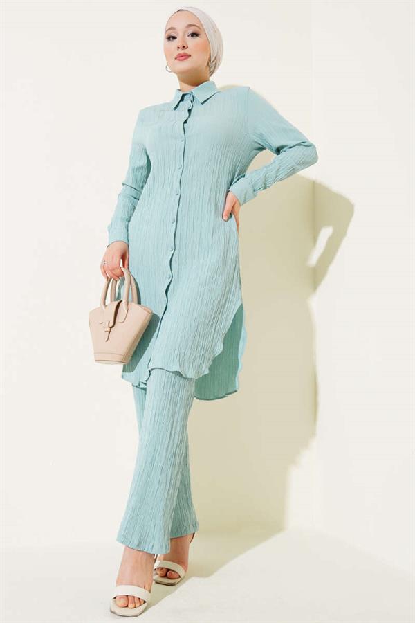 Buttoned Tree Bark 2 Piece Set Mint Green