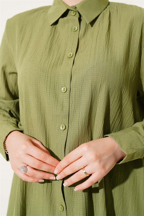 Buttoned Tree Bark 2 Piece Set Green