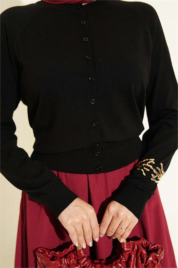 Buttoned Thin Knit Cardigan, Black