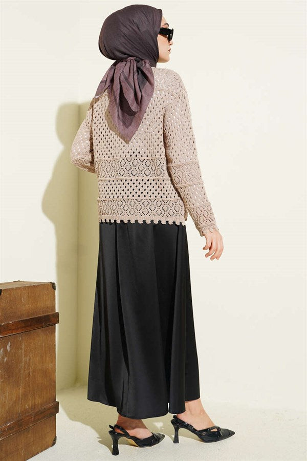 Buttoned Embossed Short Knit Cardigan, Mink Color