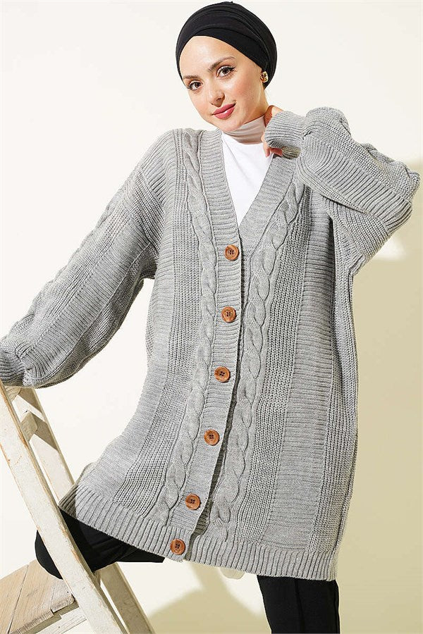 Buttoned Knitted Cardigan in Grey
