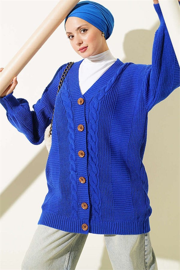 Buttoned Knitted Cardigan in Navy Blue