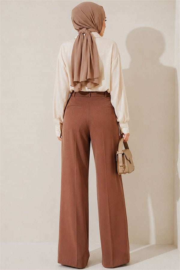 Buttoned Pleated Palazzo Trousers in Tan