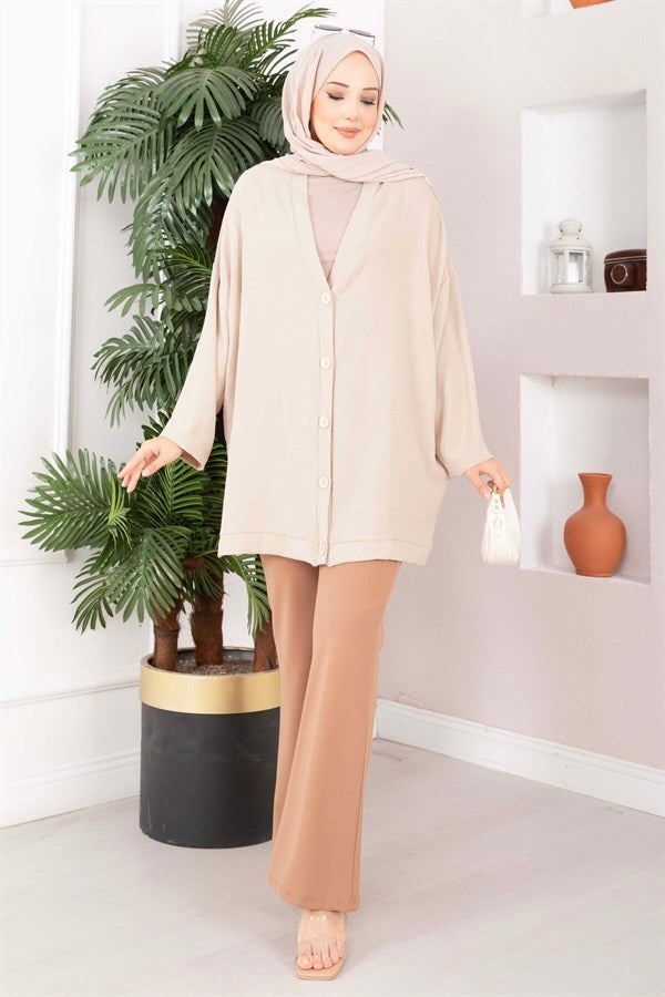 Buttoned Loose-Fitting Aerobin Kimono, Beige