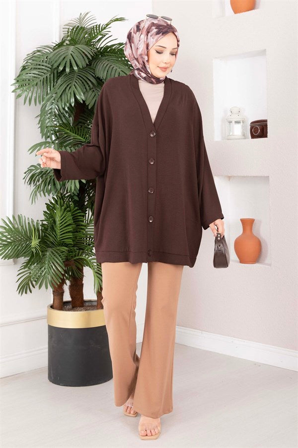 Buttoned Loose Aerobin Kimono in Brown