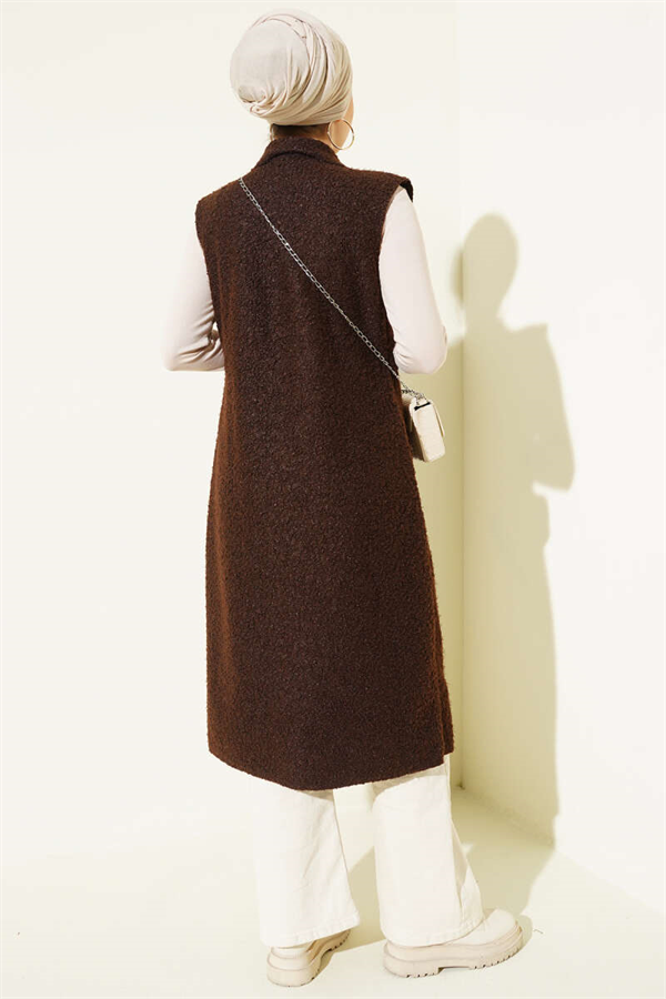 Buttoned Long Bouclé Vest, Coffee