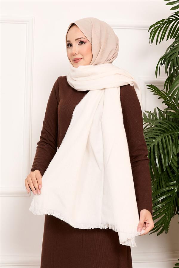 Plain Shoulder Shawl Ecru