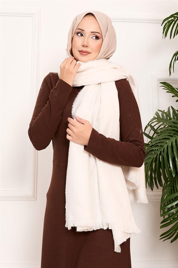 Plain Shoulder Shawl Ecru