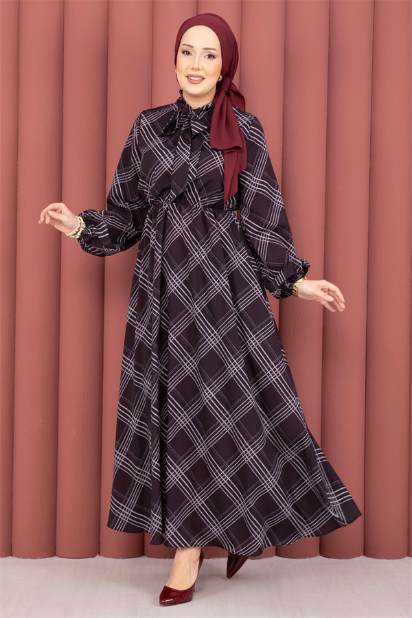 Plaid Pattern Hijab Dress with Gathered Waist, Black