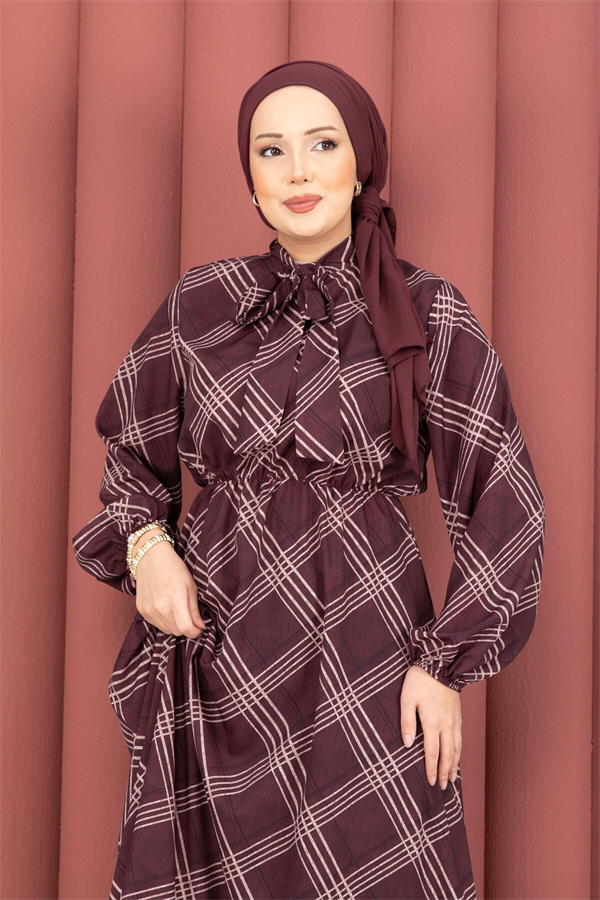 Plaid Pattern Hijab Dress with Gathered Waist, Burgundy