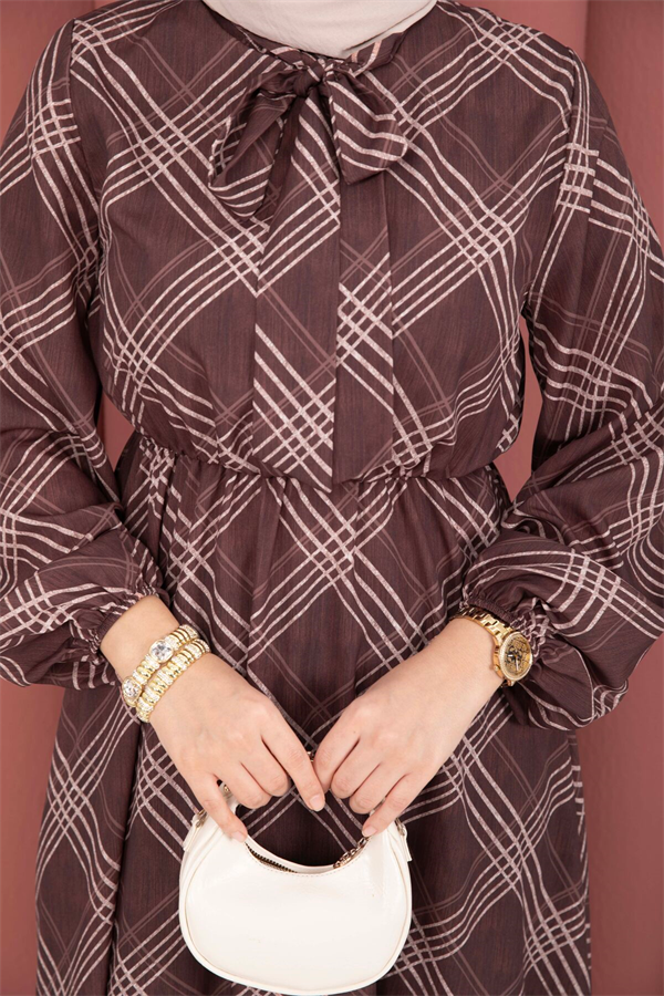Plaid Pattern Hijab Dress with Gathered Waist, Brown