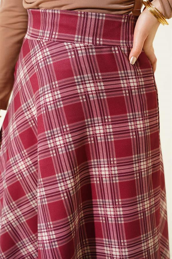 Plaid Patterned Skirt with Waist Zipper, Burgundy