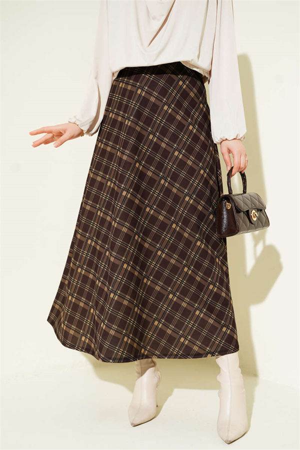 Plaid Elastic Waist Flared Skirt, Brown