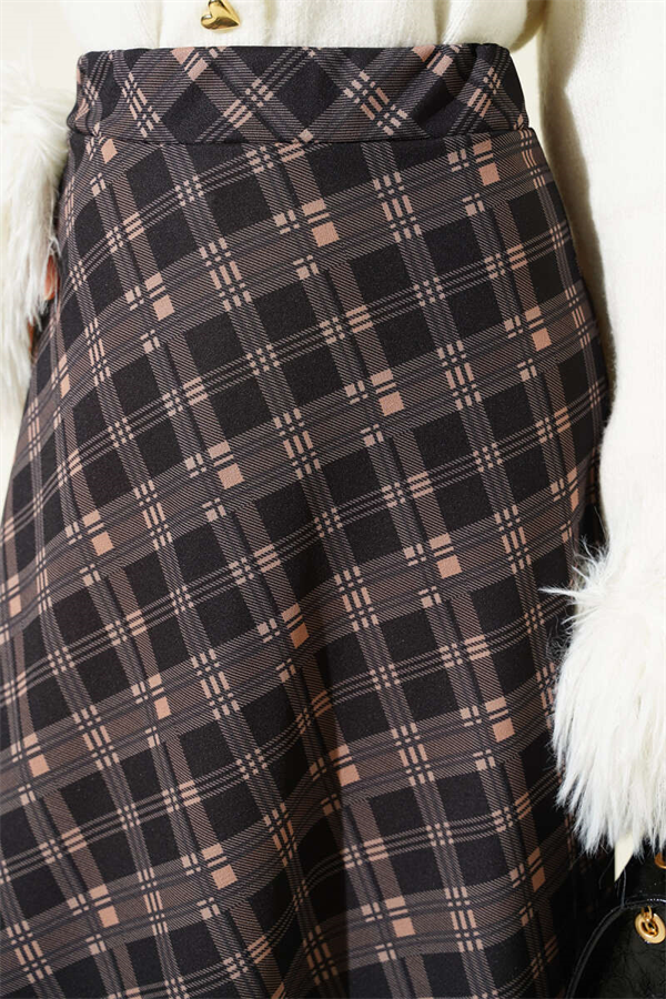 Plaid Elastic Waist Flared Skirt Black