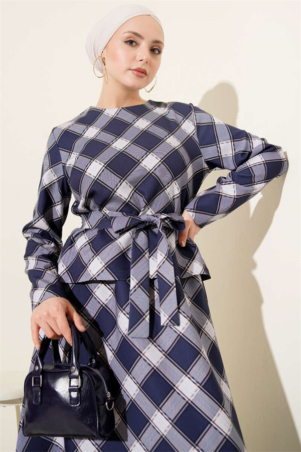 Plaid Skirt and Blouse 2 Piece Set in Navy Blue