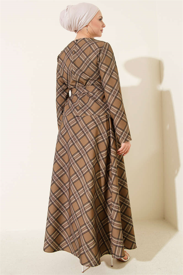 Plaid Pattern Skirt and Blouse 2 Piece Set Latte
