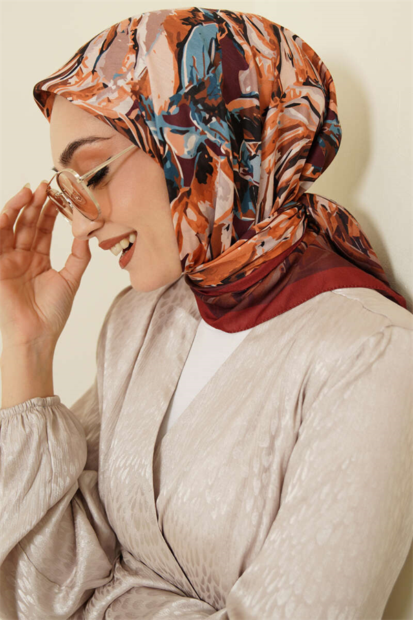 Sketch Flower Pattern Scarf Tile