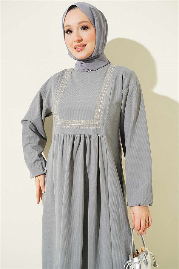 Ethnic Pattern Embroidered Knitted Dress Grey