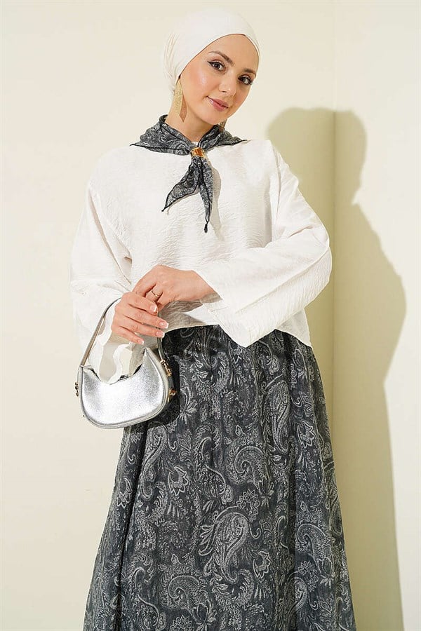 Ethnic Patterned Two-Piece Skirt and Scarf Set in Smoke Gray