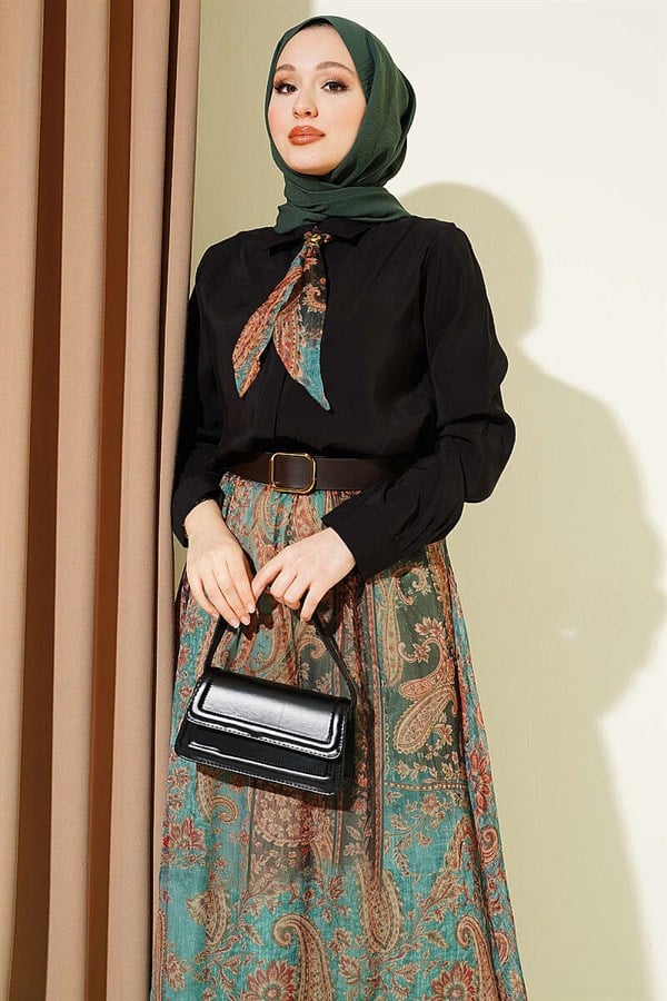 Ethnic Patterned Scarf and Chiffon Skirt 2 Piece Set, Black