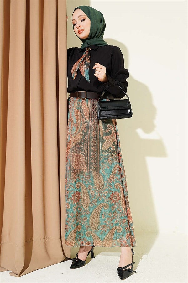 Ethnic Patterned Scarf and Chiffon Skirt 2 Piece Set, Black