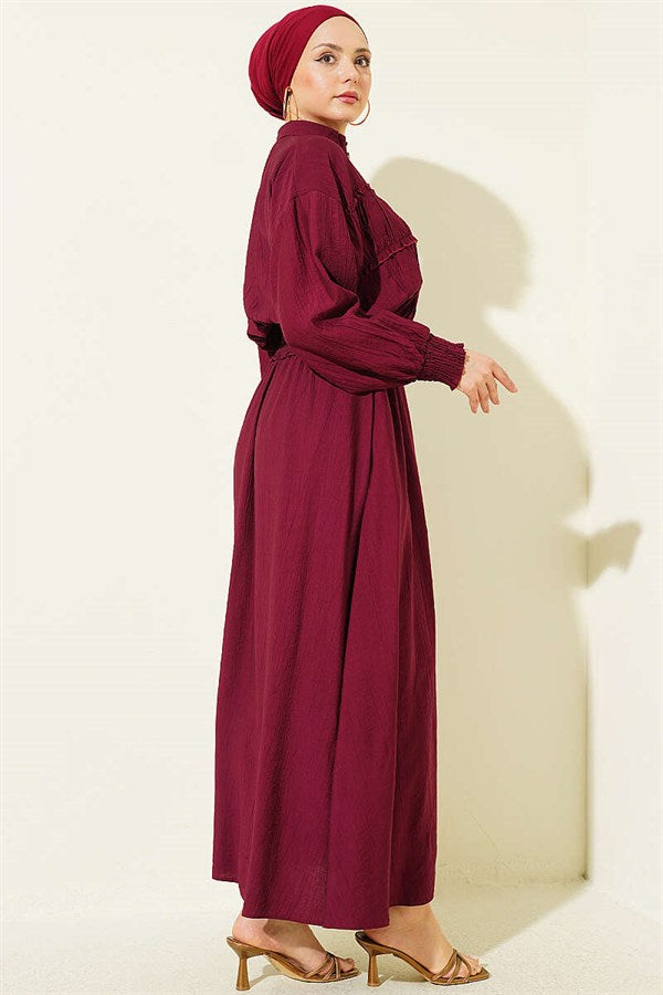 2 Piece Set with zippered waistband and skirt, burgundy.